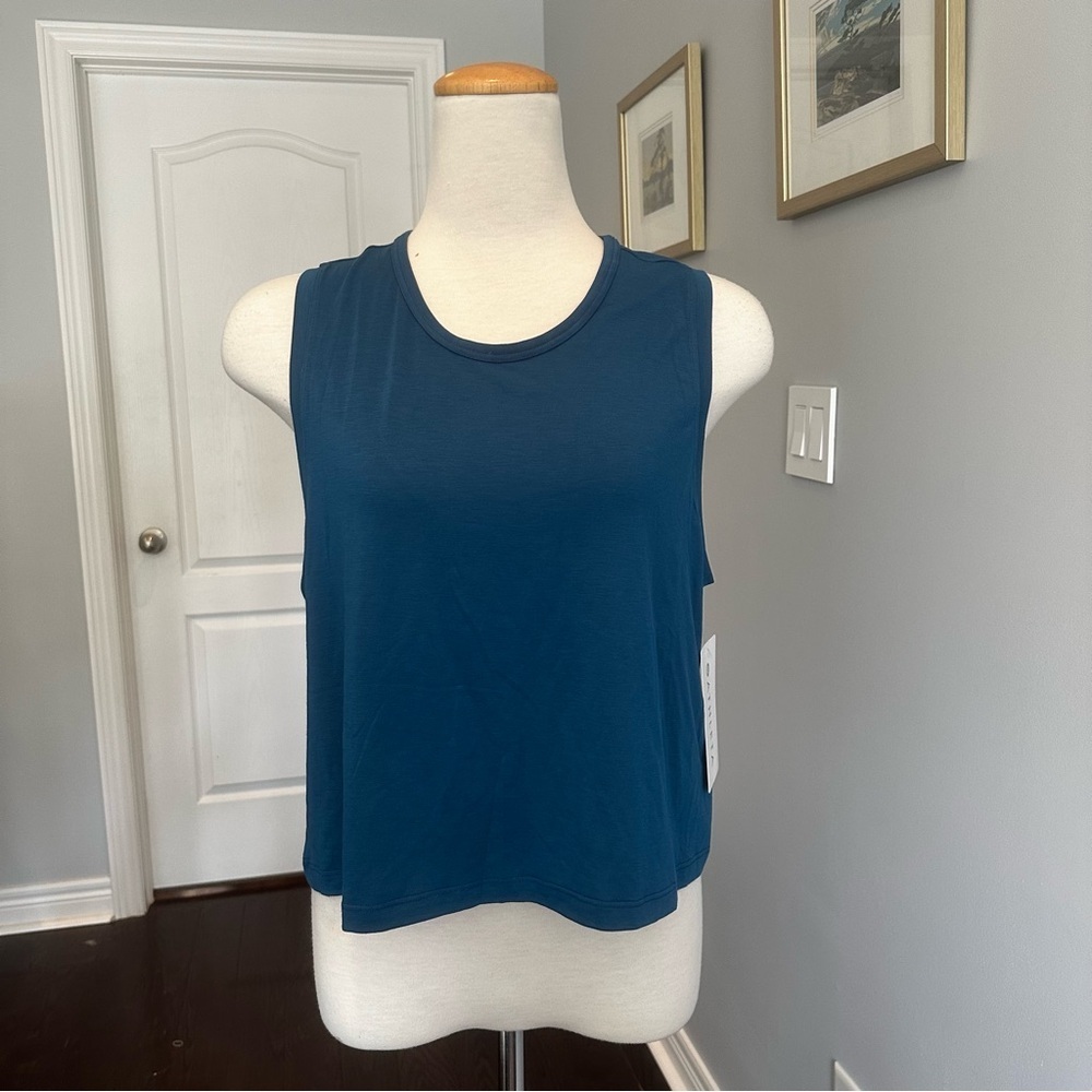 Athleta Blue Sleeveless Tank Top with Crew Neckline